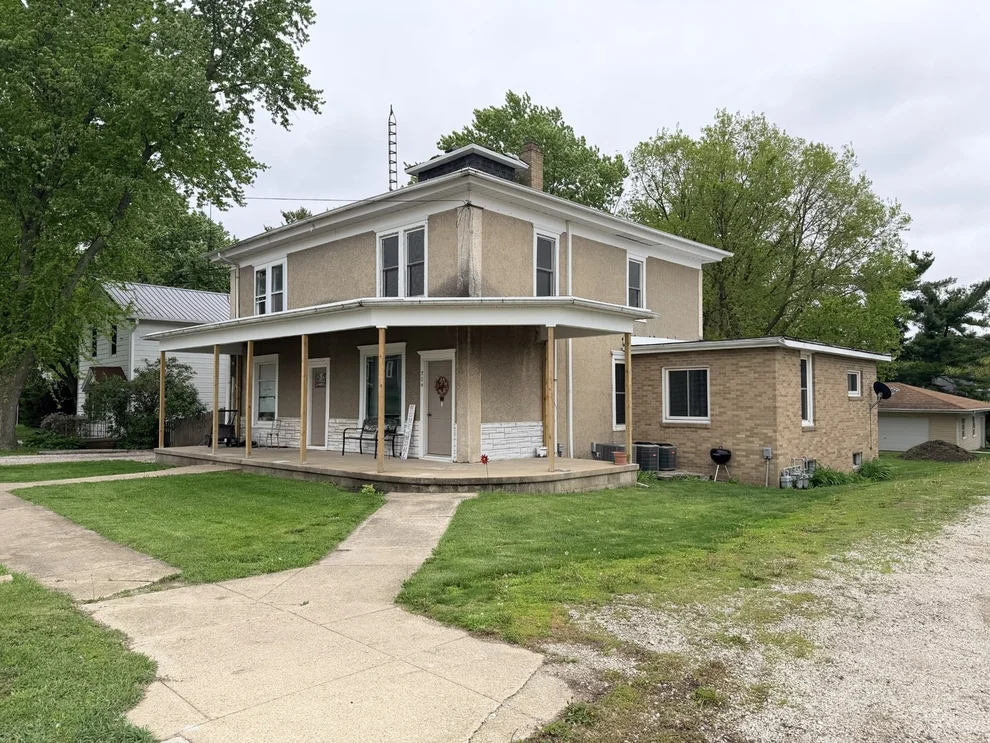 Unit for sale at 304 Pontiac Street, Tonica, IL 61370