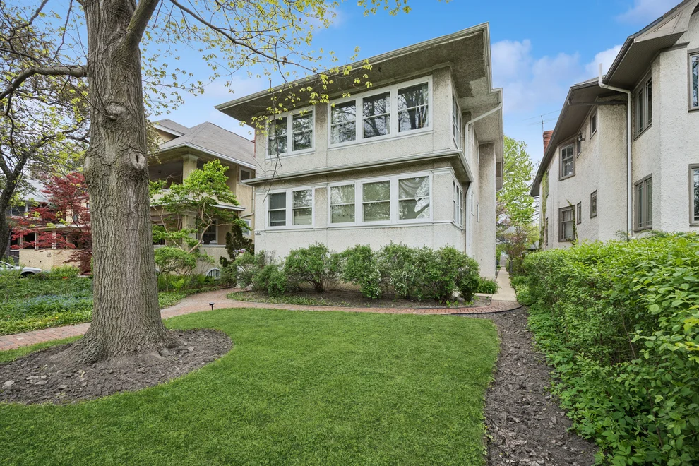 Unit for sale at 222 N Lombard Avenue, Oak Park, IL 60302