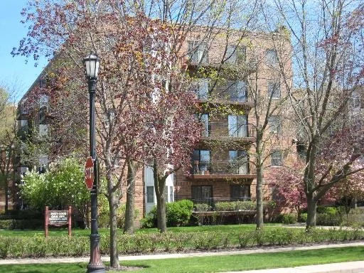 Unit for sale at 1503 Oak, Evanston, IL 60201