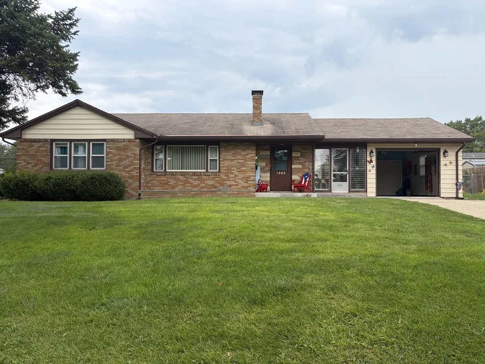 Unit for sale at 1505 N Joliet Street, Lasalle, IL 61301