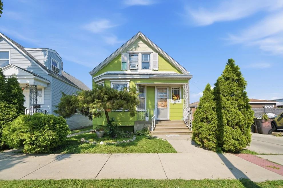 Unit for sale at 2612 S 58th Avenue, Cicero, IL 60804