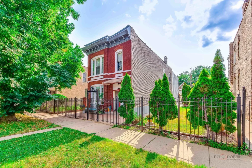 Unit for sale at 1408 N Central Park Avenue, Chicago, IL 60651