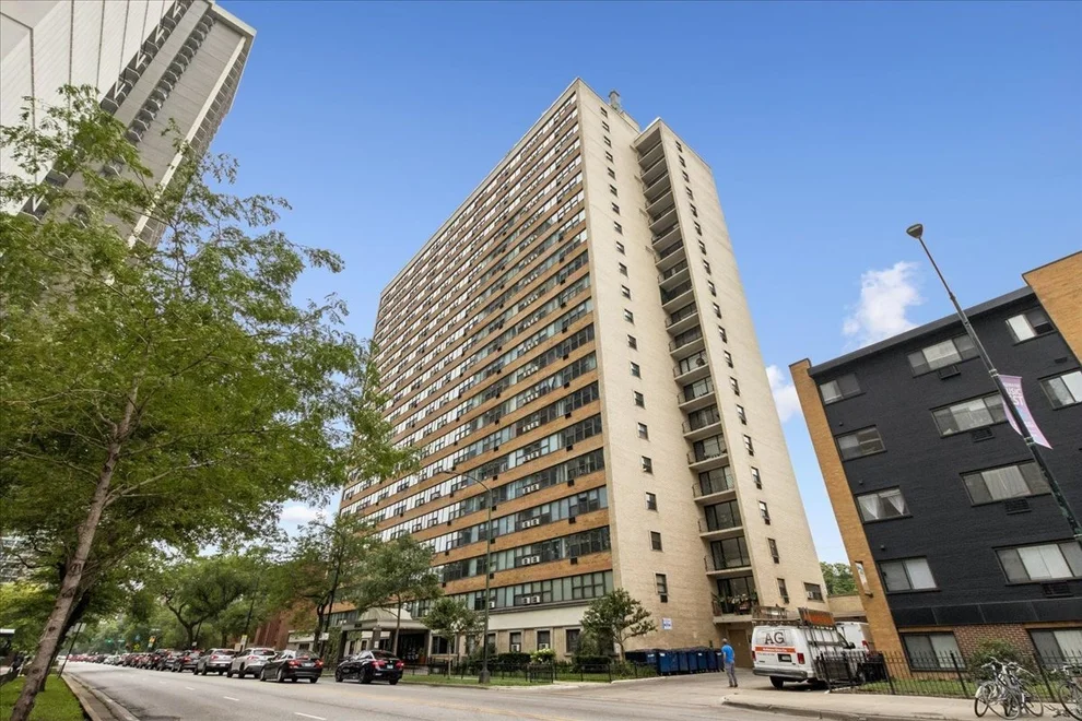 Unit for sale at 6030 N SHERIDAN Road, Chicago, IL 60660