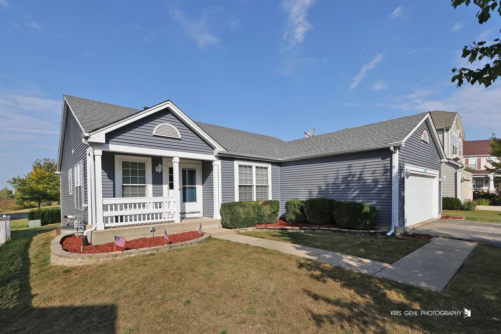Unit for sale at 1214 Jerome Court E, Antioch, IL 60002