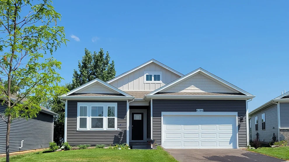 Unit for sale at 6286 Redwood Trail, Wonder Lake, IL 60097