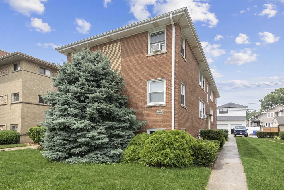 Unit for sale at 6612 N Harlem Avenue, Chicago, IL 60631