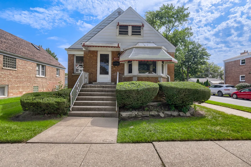 Unit for sale at 3229 Highland Avenue, Berwyn, IL 60402