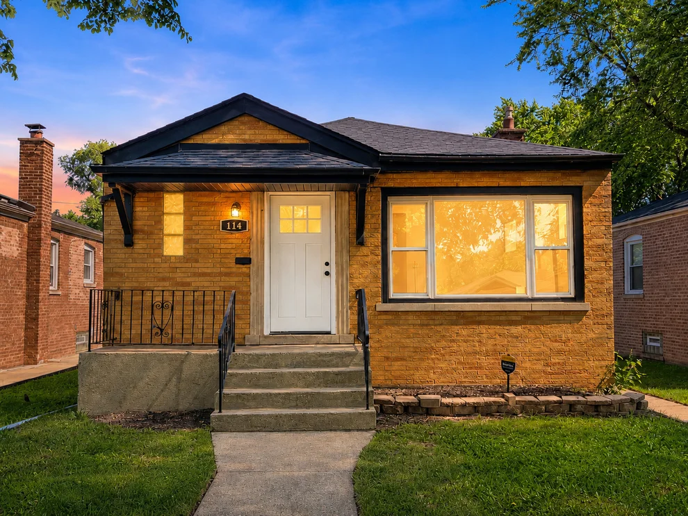 Unit for sale at 114 W 126th Place, Chicago, IL 60628
