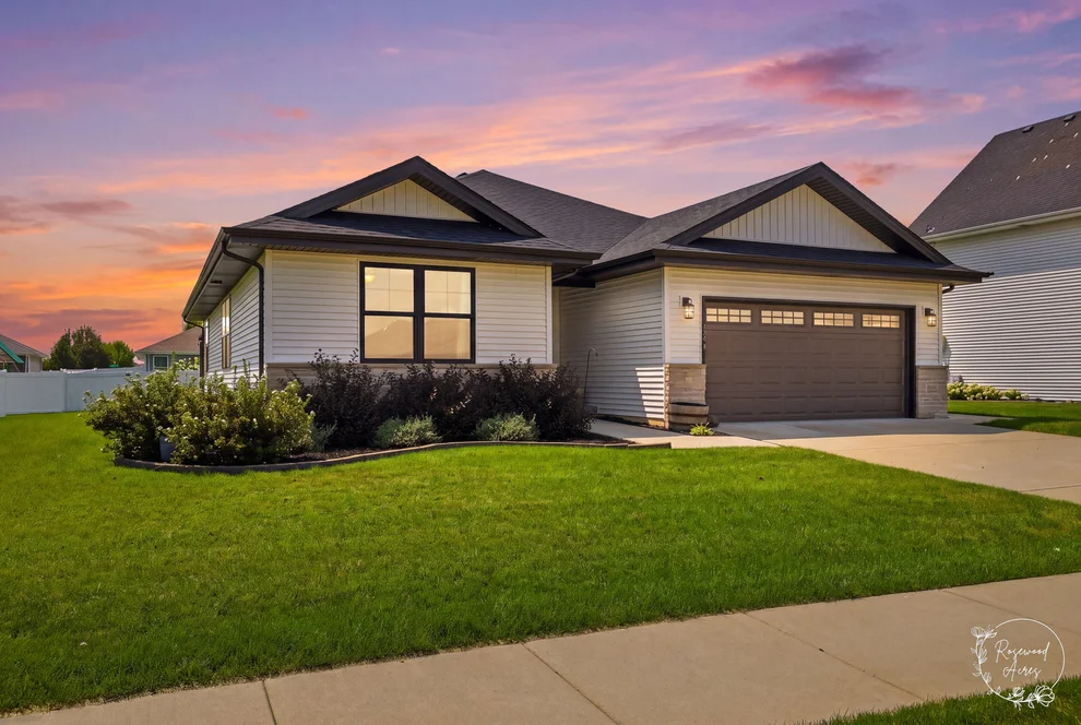 Unit for sale at 1550 Eagles Landing, Manteno, IL 60950