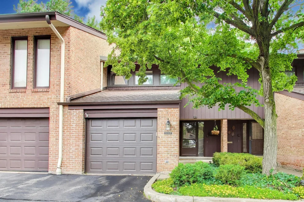 Unit for sale at 1828 Wildberry Drive, Glenview, IL 60025