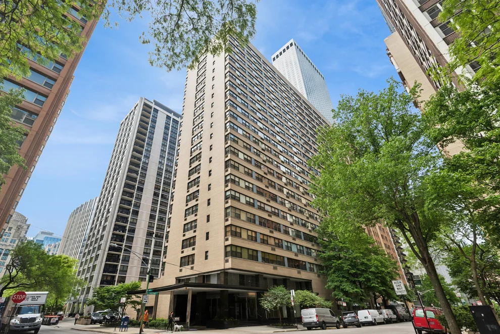 Unit for sale at 850 N Dewitt Place, Chicago, IL 60611