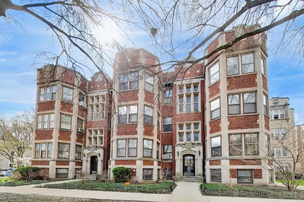 Unit for sale at 806 Forest Avenue, Evanston, IL 60202