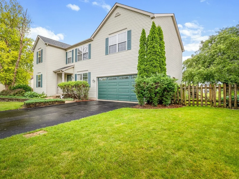 Unit for sale at 2625 Winfield Lane, Belvidere, IL 61008