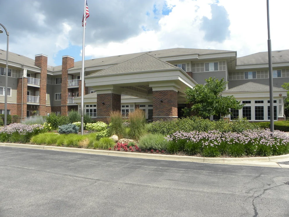 Unit for sale at 801 N McLean Boulevard, Elgin, IL 60123