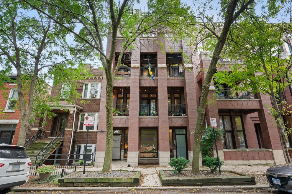 Unit for sale at 1951 W Cortland Street, Chicago, IL 60622