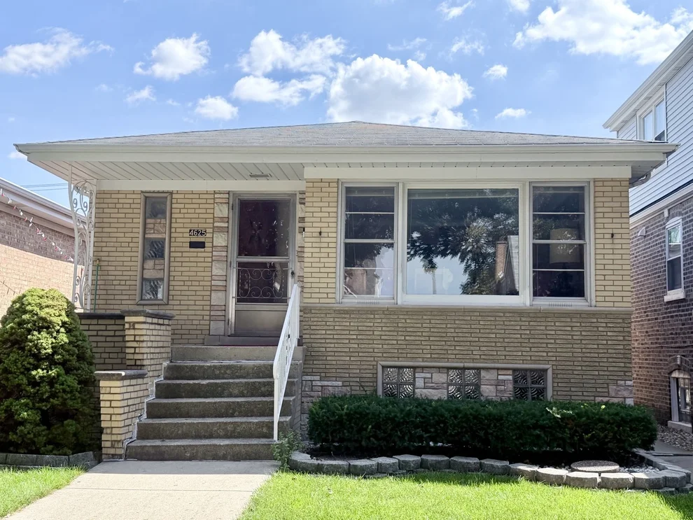 Unit for sale at 4625 S Komensky Avenue, Chicago, IL 60632