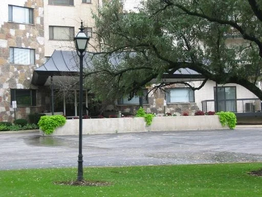 Unit for sale at 6700 S Brainard Avenue, COUNTRYSIDE, IL 60525