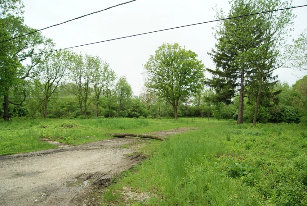 Unit for sale at 4712 Elm Street, Lisle, IL 60532
