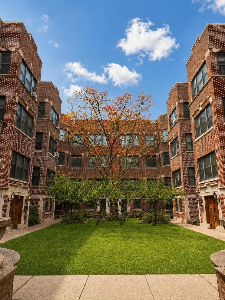 Unit for sale at 5551 S Kimbark Avenue, Chicago, IL 60637
