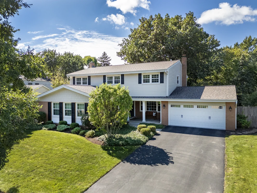 Unit for sale at 1722 Ivy Lane, Northbrook, IL 60062