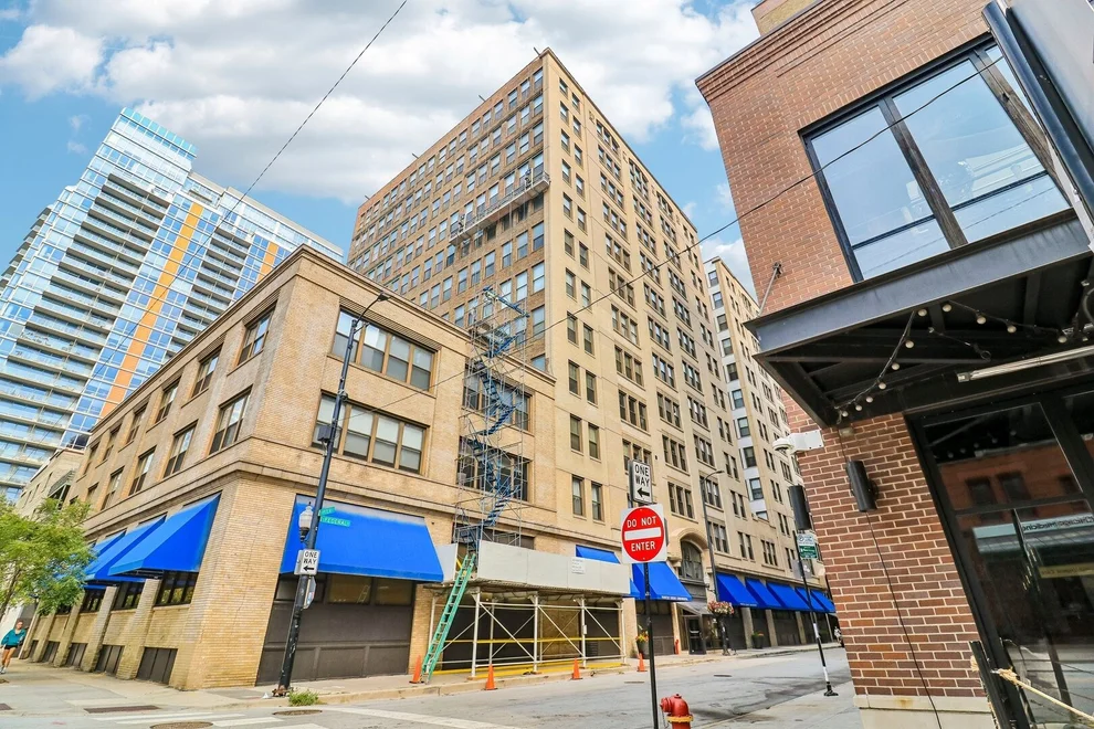 Unit for sale at 780 S Federal Street, Chicago, IL 60605