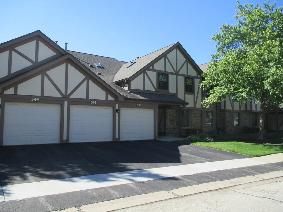 Unit for sale at 544 ELIZABETH Drive, Wood Dale, IL 60191