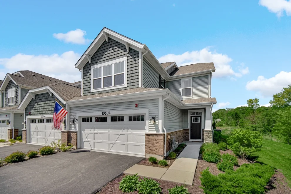 Unit for sale at 15502 W Springdale Drive, Lockport, IL 60441