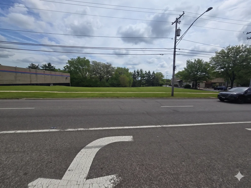Unit for sale at 403-405 S Lincolnway Street, North Aurora, IL 60542