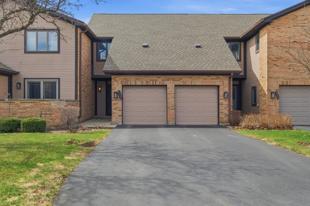 Unit for sale at 1729 Pebble Beach Court, Hoffman Estates, IL 60169