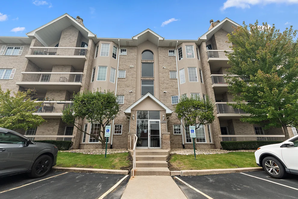 Unit for sale at 7747 Bristol Park Drive, Tinley Park, IL 60477