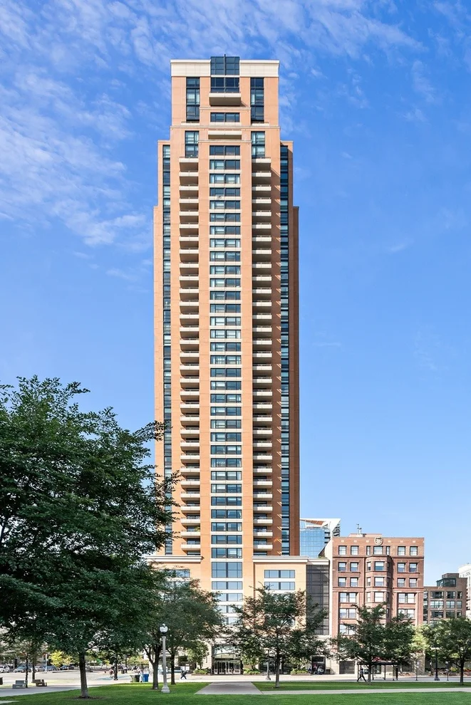 Unit for sale at 1160 S MICHIGAN Avenue, Chicago, IL 60605