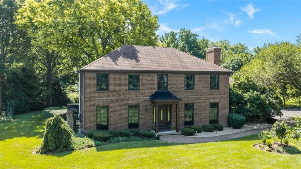 Unit for sale at 40W170 Deer Run Drive, St. Charles, IL 60175