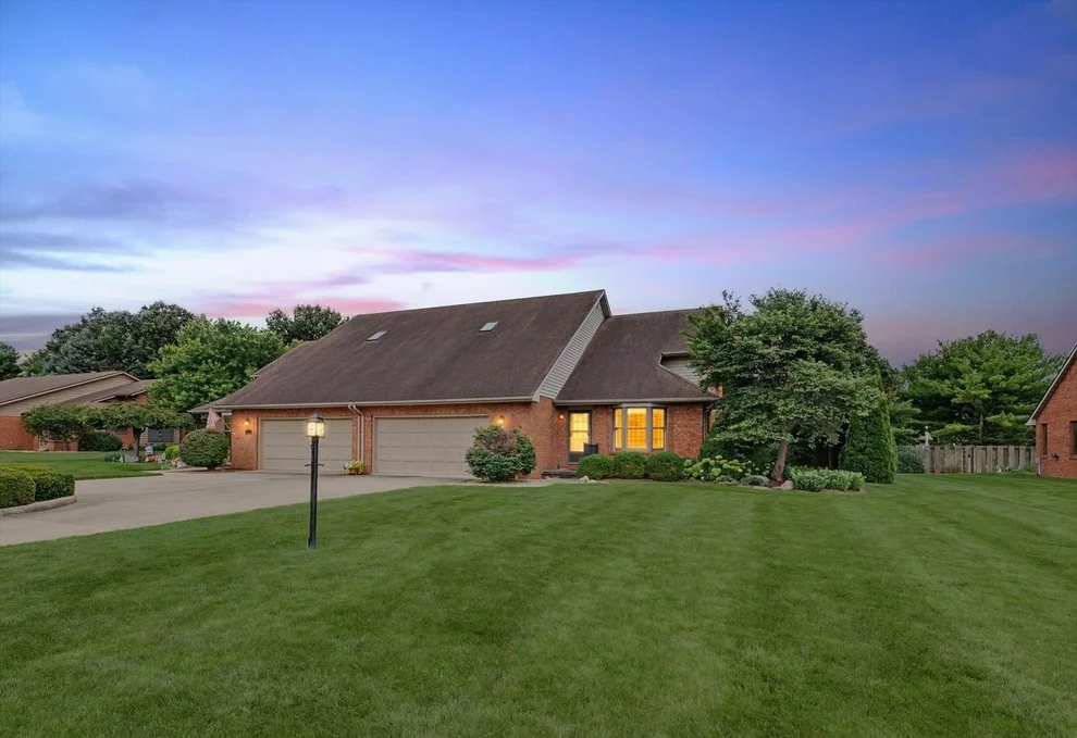 Unit for sale at 1325 Dickens Court, Monticello, IL 61856