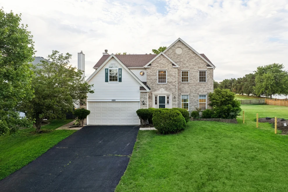 Unit for sale at 1888 Shoreline Court, Romeoville, IL 60446
