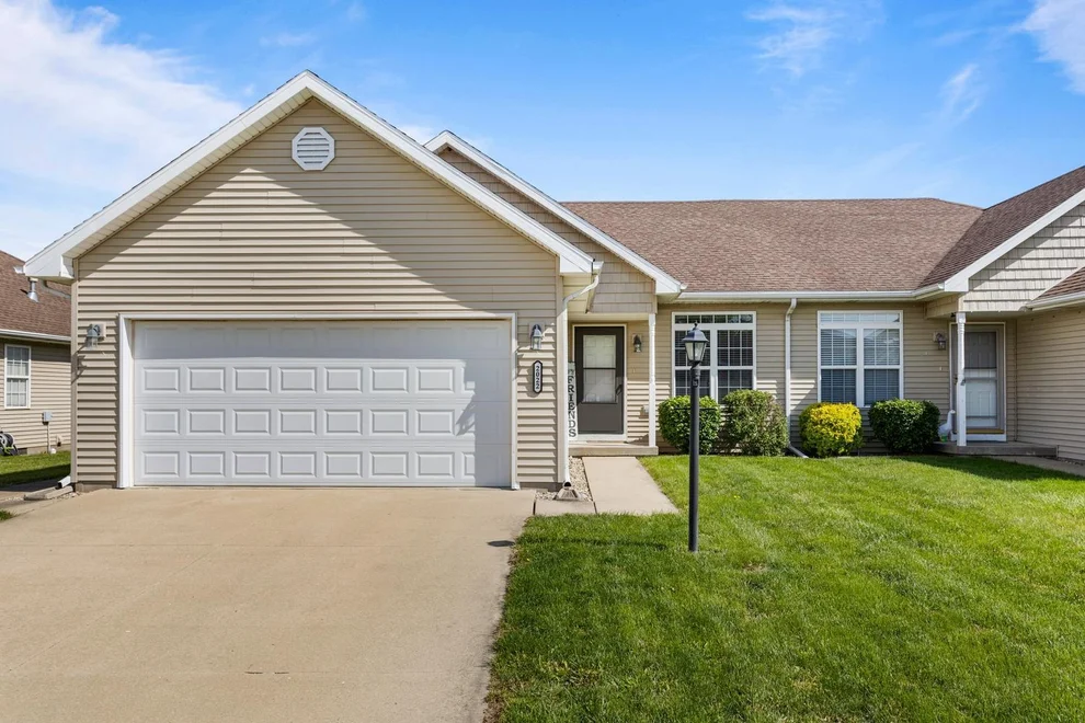 Unit for sale at 2022 Macon Street, Mahomet, IL 61853