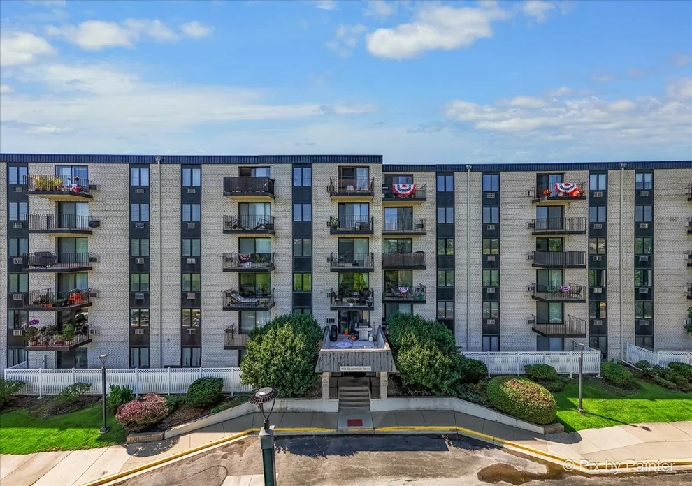 Unit for sale at 9078 HEATHWOOD Drive, Niles, IL 60714