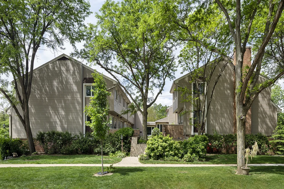 Unit for sale at 1148 Meadow Road, Northbrook, IL 60062