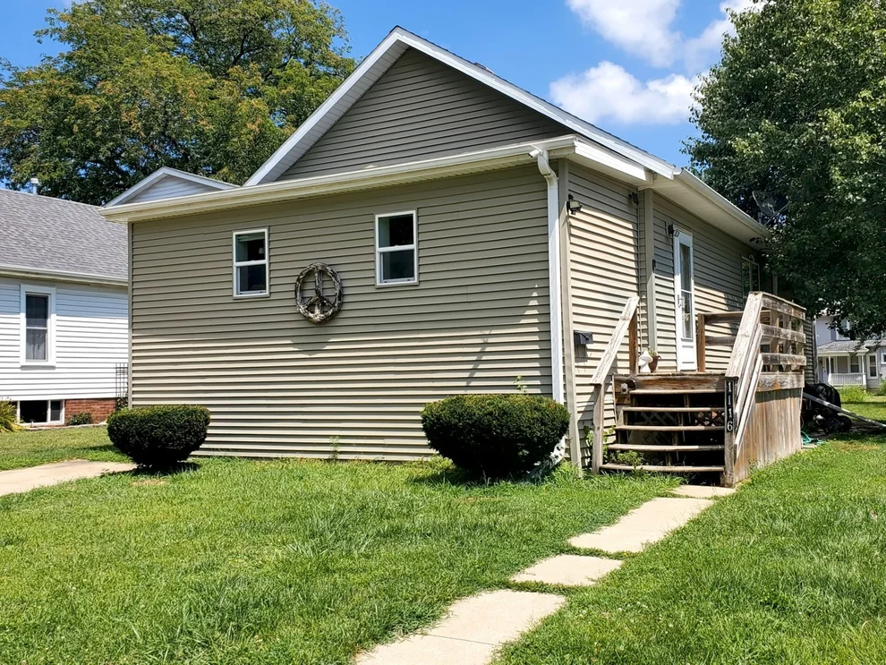 Unit for sale at 1116 N Gooding Street, Lasalle, IL 61301