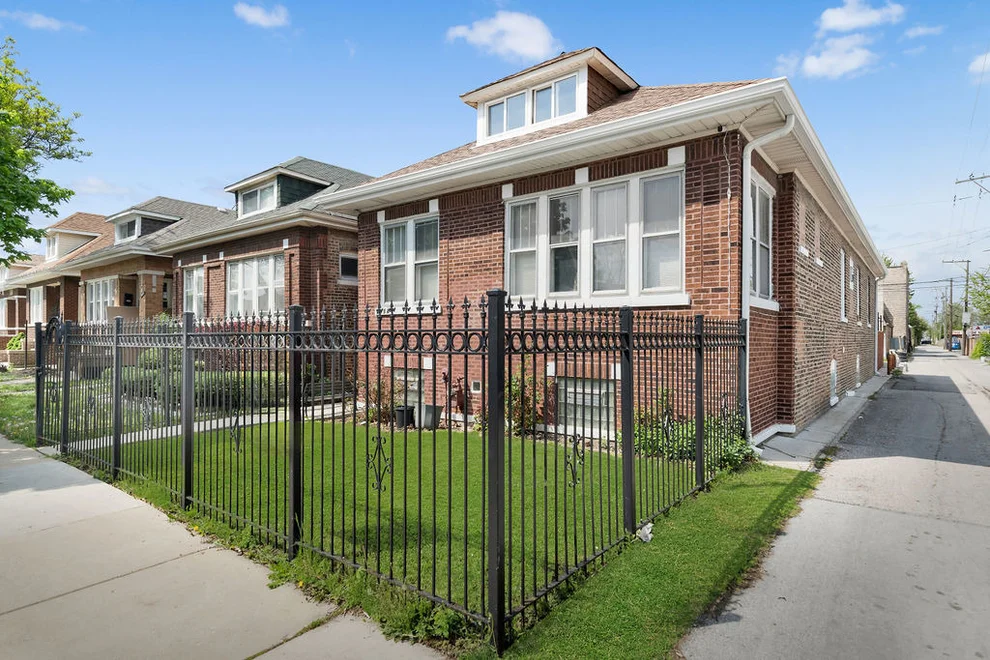 Unit for sale at 5914 S Washtenaw Avenue, Chicago, IL 60629