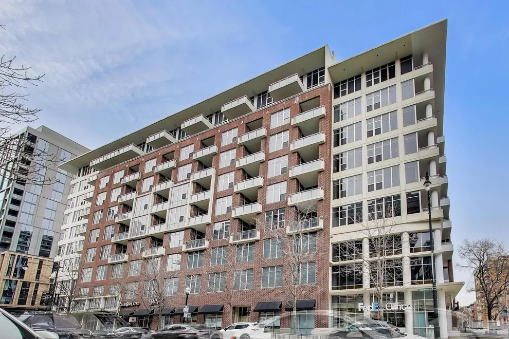 Unit for sale at 901 W MADISON Street, Chicago, IL 60607