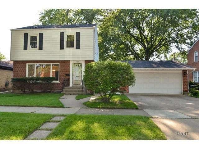 Unit for sale at 7424 N KILBOURN Avenue, SKOKIE, IL 60077