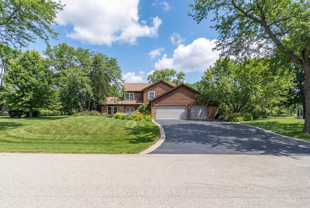 Unit for sale at 1602 Brittany Lane, Long Grove, IL 60047