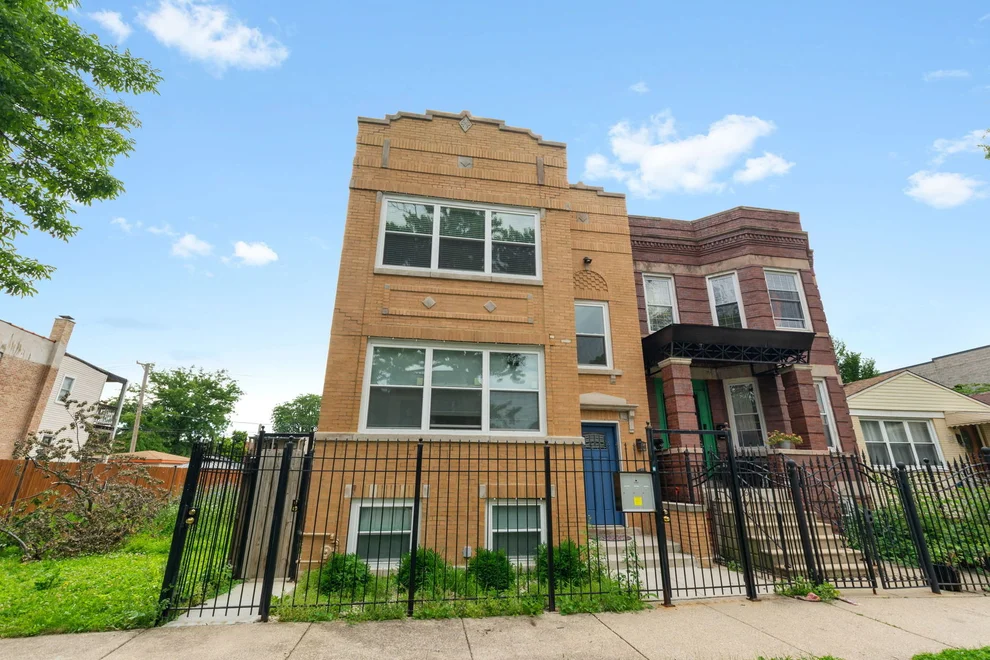 Unit for sale at 615 N Troy Street, Chicago, IL 60612