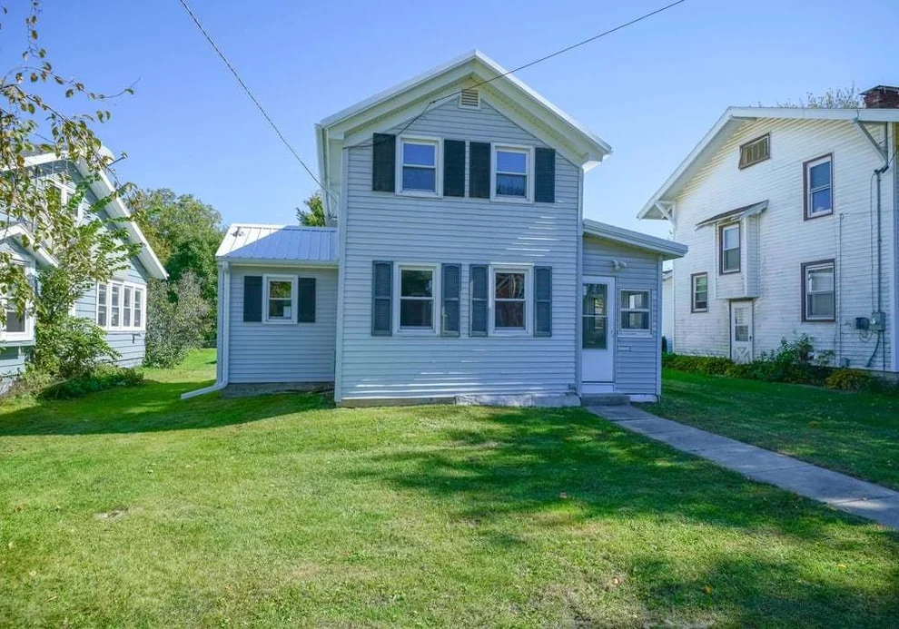 Unit for sale at 406 S Division Avenue, Polo, IL 61064