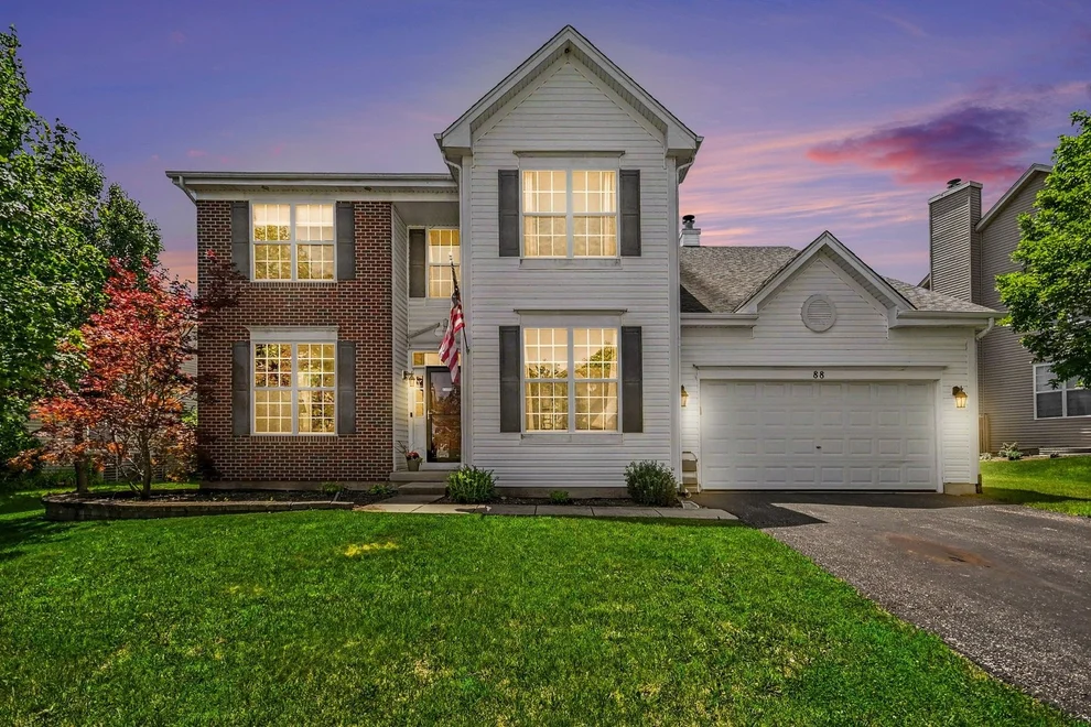 Unit for sale at 88 Westbourne Avenue, Sugar Grove, IL 60554