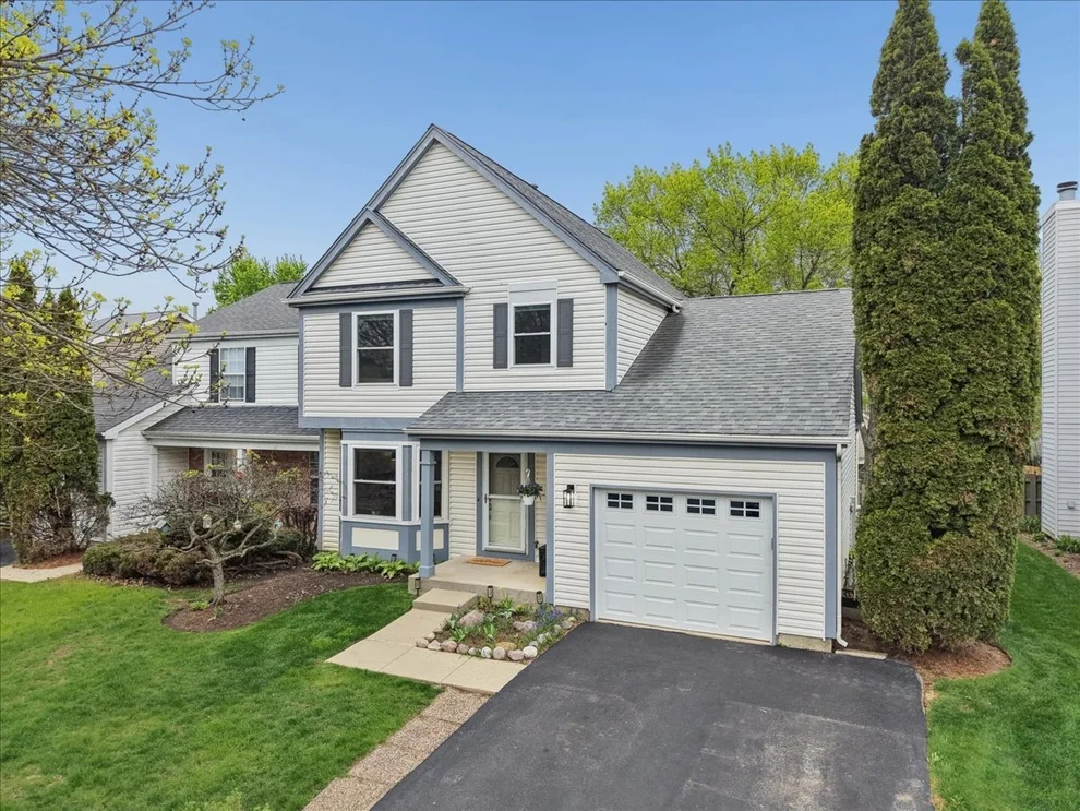 Unit for sale at 638 Sandwedge Place, Gurnee, IL 60031