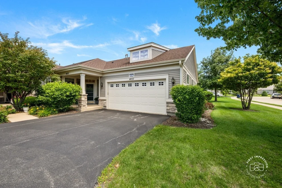 Unit for sale at 4037 Candlewood Lane, Naperville, IL 60564