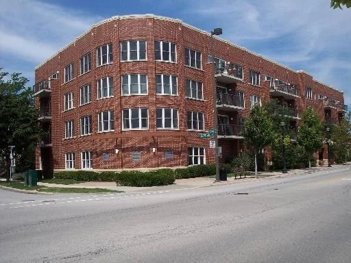 Unit for sale at 8200 N Lincoln Avenue, SKOKIE, IL 60076