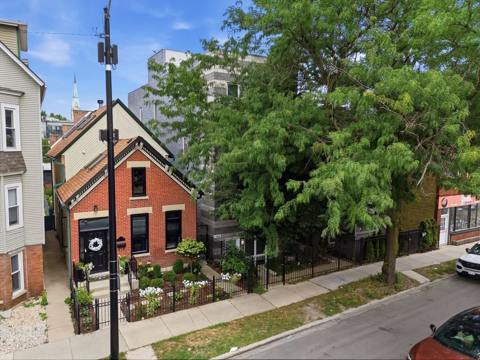 Unit for sale at 1412 W Diversey Parkway, Chicago, IL 60614
