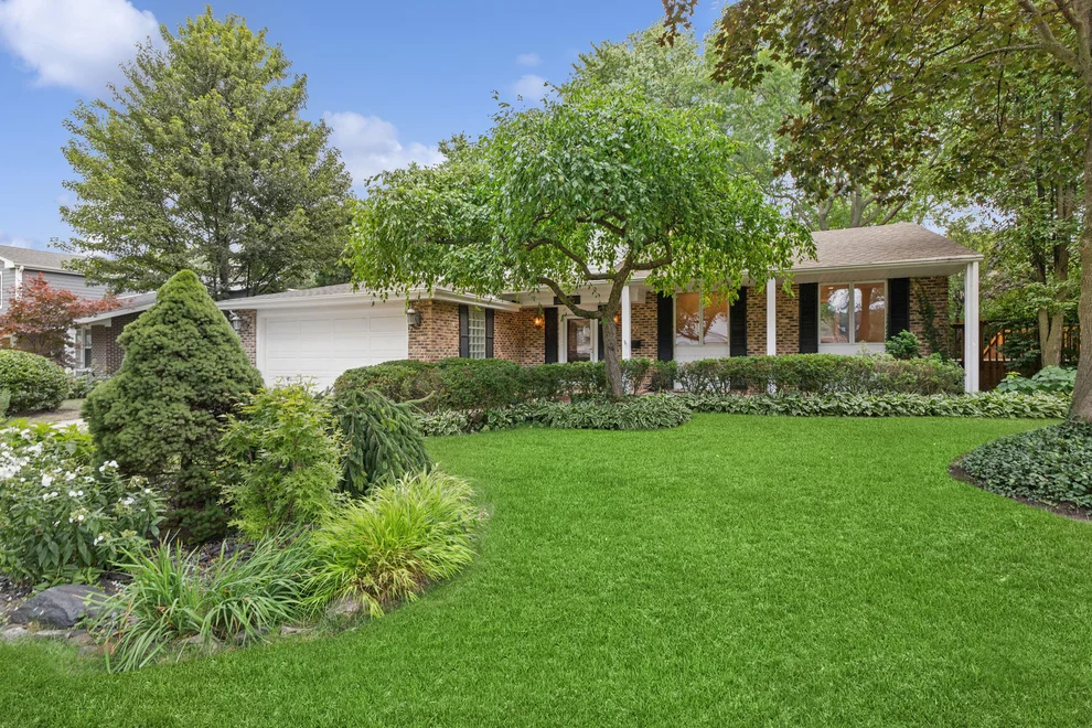 Unit for sale at 2415 Happy Hollow Road, Glenview, IL 60026
